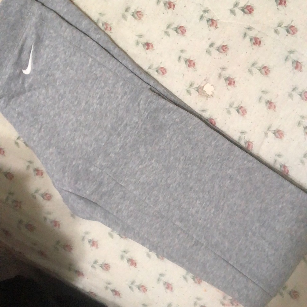 NIKE JOGGERS